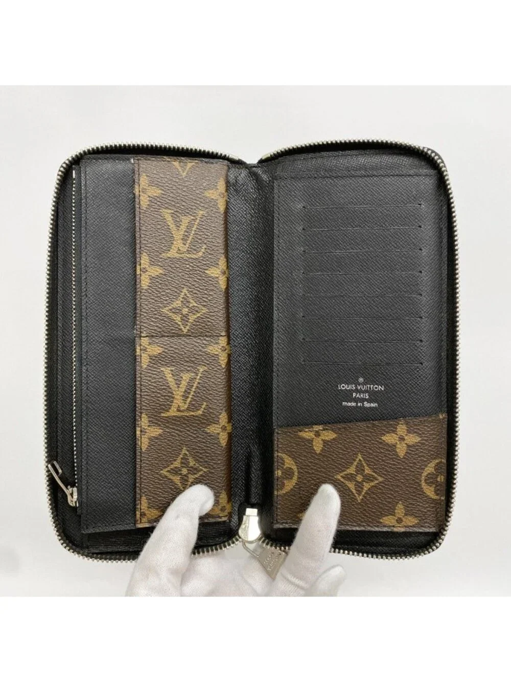 Louis Vuitton Wallet Monogram Macassar Zippy Vertical Brown Black